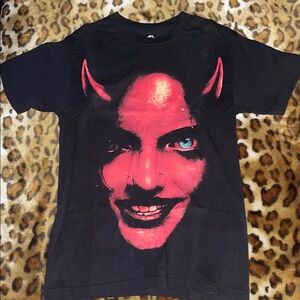 Works Of Madness T-Shirt The Red Queen Design